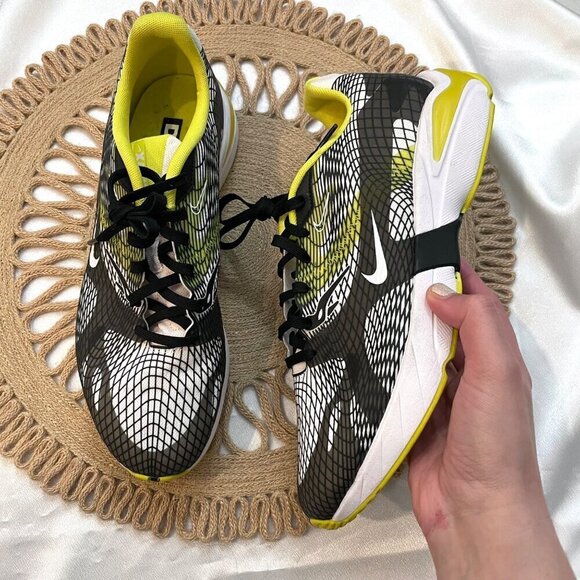 Nike D/MS/X Ghoswift White Black Dynamic Yellow Sneakers Size 9.5 BQ5108-100 - Picture 2 of 9